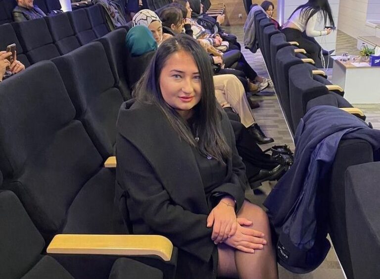 Atarlı Salçacı Lakabıyla tanınan Gece Elif Şahin kimdir?