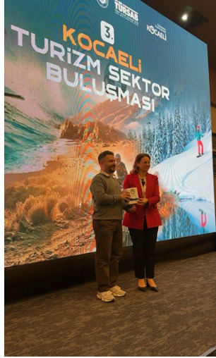 Kocaeli’de Turizm Haftası Yarışmasında En İyi İçerik Üreticisi Ödülü Kocaeligezgince’ye Verildi