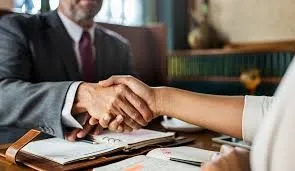 Ticaret Hukuku Avukatı Nedir ve Ne Zaman Gerekir
