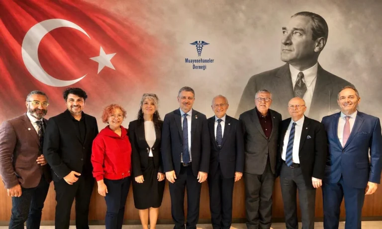 Muayenehaneler Derneği, Hekimlerin Gücünü Birlik ve Dayanışma ile Artırıyor